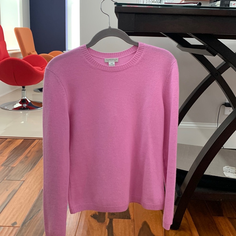 Investments Fine Cashmere thin light bubble gum pink sweater. Size XS.
